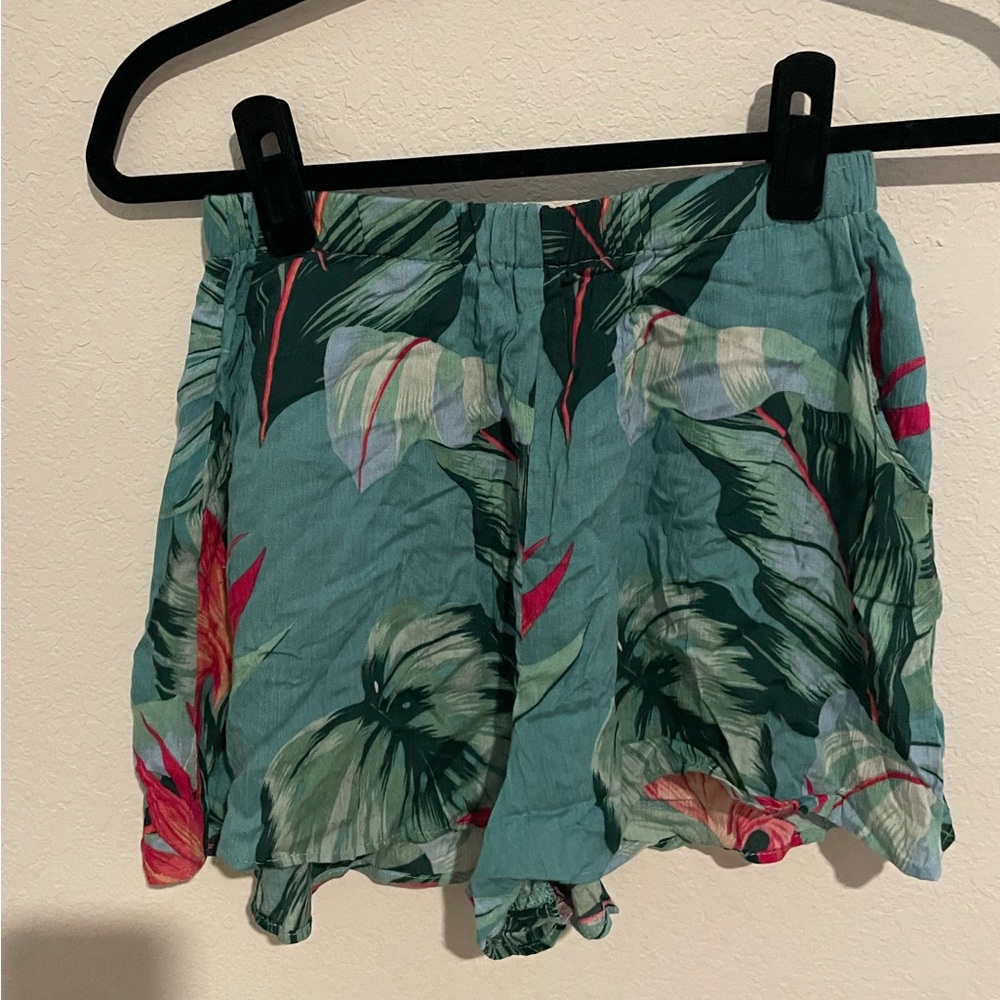 Show me your mumu tropical shorts